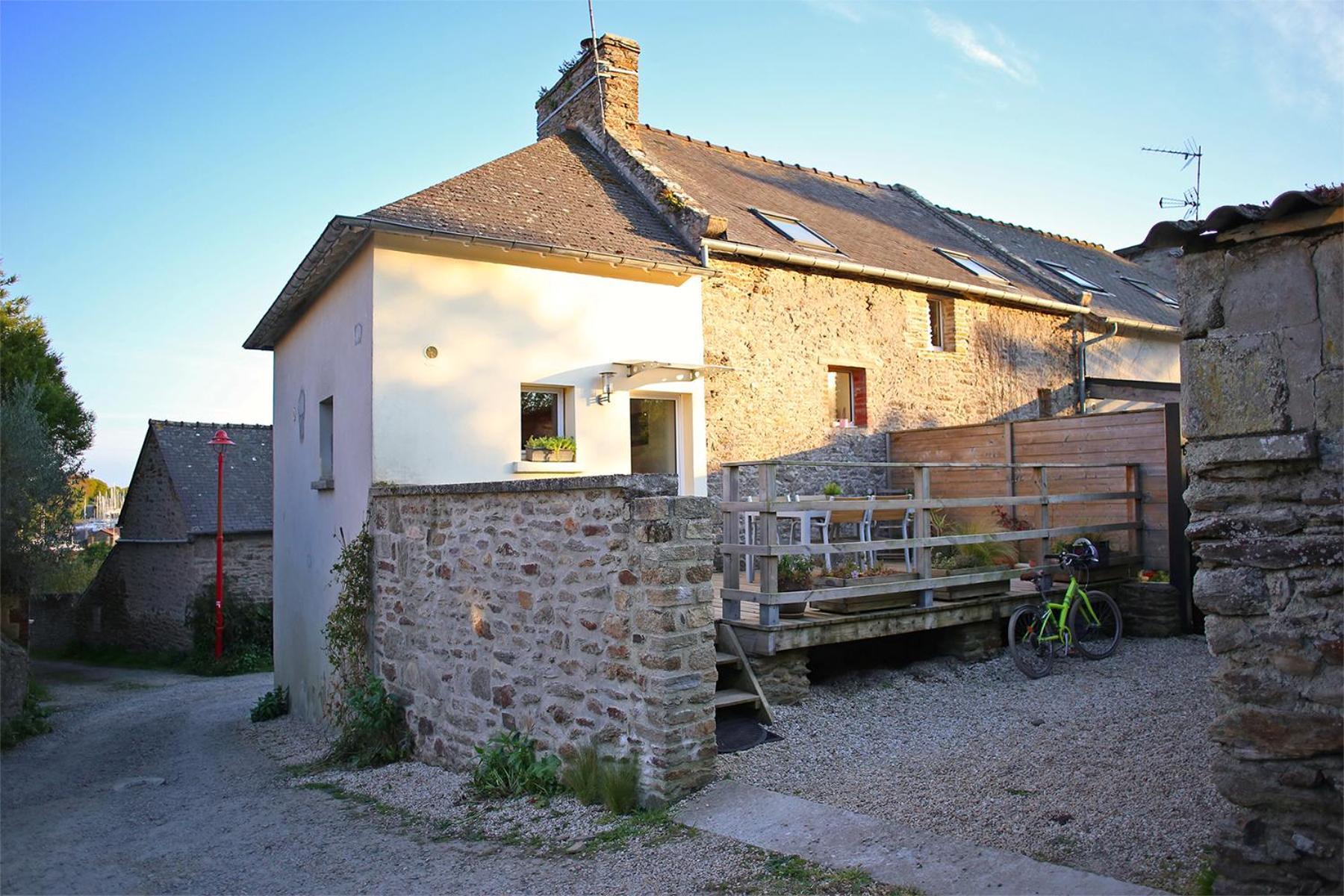 Og Gite Le Minihic-sur-Rance Exterior photo